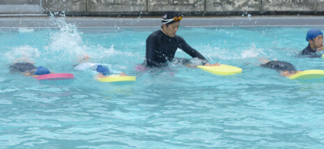 水泳