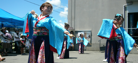 蓮祭りに参加