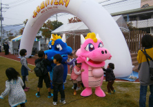 土佐市のマスコットキャラクタートサゴンとお竜